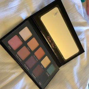 Essentials Palette